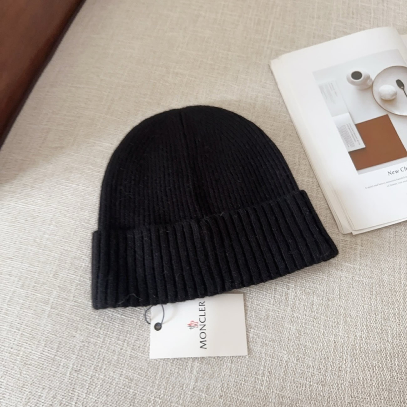 Moncler Logo Patch Beanie Black (6) - newkick.vip